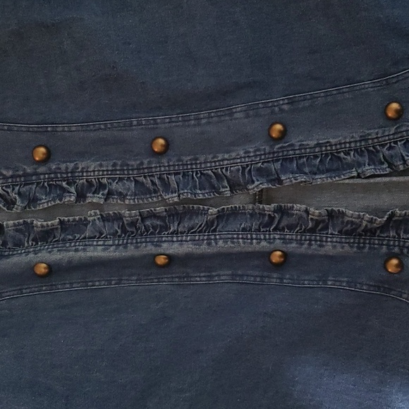 Keren Hart. NWT. Denim Jacket; Mandrin Collar; Ruffled Hemline. Size 1X - Picture 15 of 15